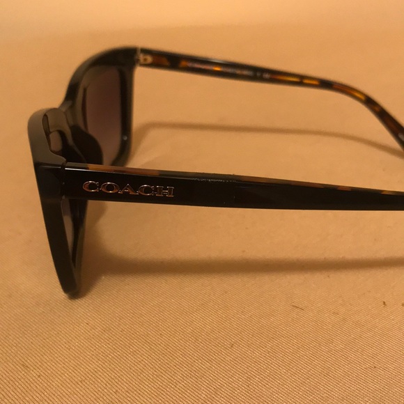 COACH women’s TORTOISE frame designer Eyewear NWT - Picture 4 of 7